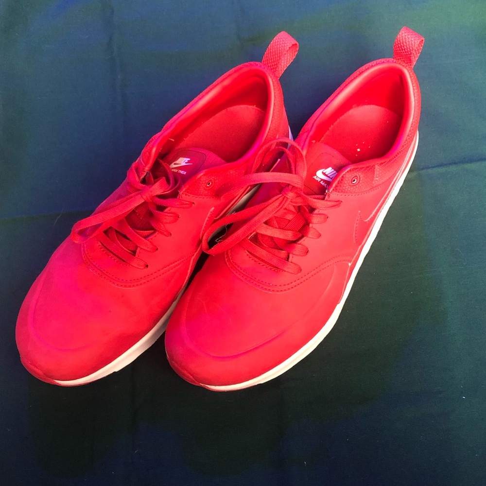 Red Nike Women’s Air Max Thea Premium